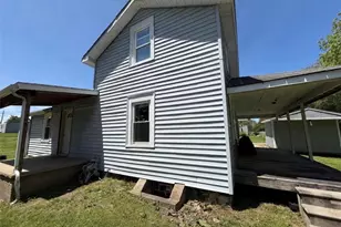302 3rd Ave SE, Beach City, OH 44608 - Photo 5