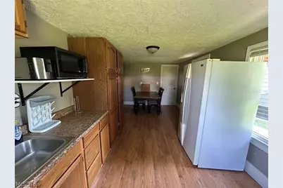 302 3rd Avenue SE, Beach City, OH 44608 - Photo 9