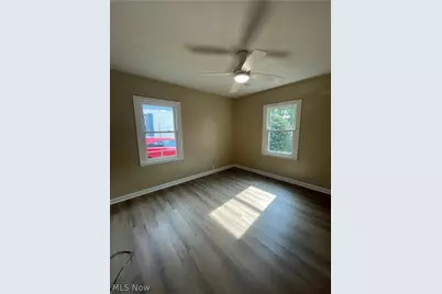2128 6th Street, Cuyahoga Falls, OH 44221 - Photo 9