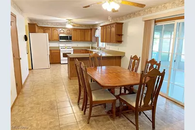 34877 Clear Creek Drive, North Ridgeville, OH 44039 - Photo 9