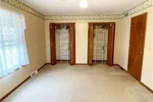 34877 Clear Creek Dr, North Ridgeville, OH 44039 - Photo 17