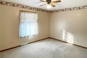 34877 Clear Creek Dr, North Ridgeville, OH 44039 - Photo 13