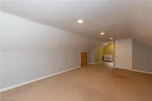 18526 Scottsdale Blvd, Huber Heights, OH 44122 - Photo 29