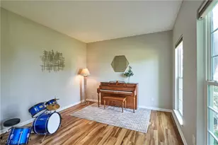 2867 Littleton Dr, Norton, OH 44203 - Photo 3