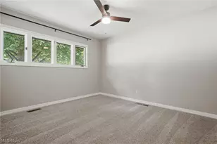 8160 Joyce Rd, Grandview Heights, OH 44147 - Photo 25