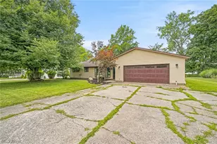 8160 Joyce Rd, Grandview Heights, OH 44147 - Photo 3