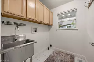 2975 Waterford Dr, Twinsburg, OH 44087 - Photo 17