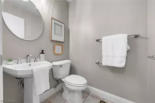 2975 Waterford Dr, Twinsburg, OH 44087 - Photo 17