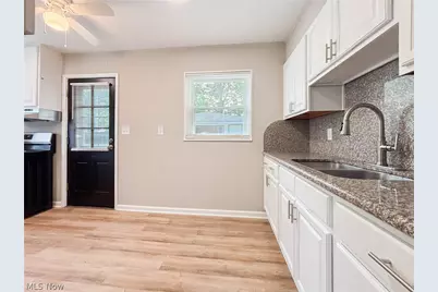 470 Standish Street NW, Massillon, OH 44647 - Photo 9