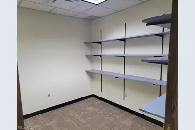 1225-B Woodlawn Avenue #111, Cambridge, OH 43725 - Photo 5