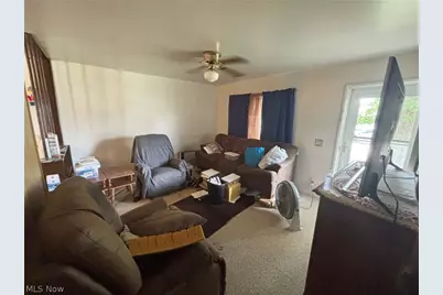 2425 40th Street NE, Canton, OH 44705 - Photo 11