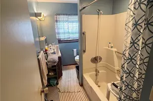 2425 40th St NE, Canton, OH 44705 - Photo 17