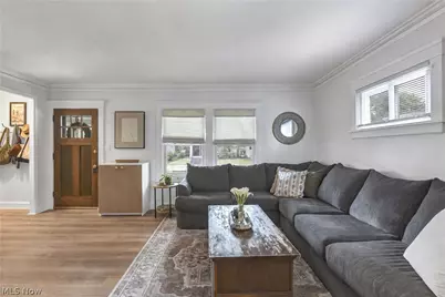 2088 Elmwood Avenue, Oakwood, OH 44107 - Photo 9