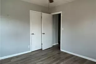 797 Alhambra Rd, Loveland, OH 44110 - Photo 9