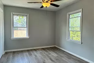 797 Alhambra Rd, Loveland, OH 44110 - Photo 7