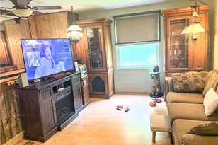 1717 Stirling Rd, Madison, OH 44057 - Photo 17