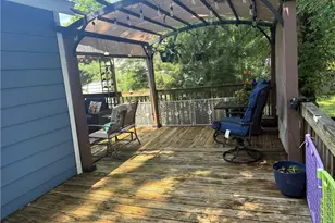 1717 Stirling Rd, Madison, OH 44057 - Photo 9