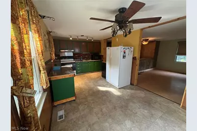 1717 Stirling Road, Madison, OH 44057 - Photo 31