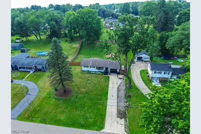 1014 Lillian Street SW, Canton, OH 44706 - Photo 3