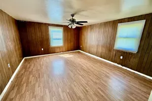 477 Henry St, Painesville, OH 44077 - Photo 9