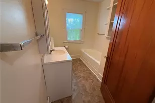 141 Warren Ln, Steubenville, OH 43953 - Photo 13