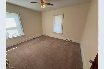 141 Warren Lane, Steubenville, OH 43953 - Photo 11