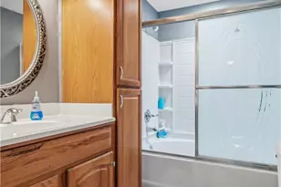 425 Union Ave NW, New Philadelphia, OH 44663 - Photo 17