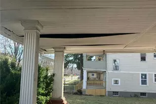 11910 Chesterfield Ave, Loveland, OH 44108 - Photo 3