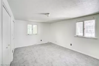 18212 Cornwall Road, Loveland, OH 44119 - Photo 13