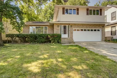 18212 Cornwall Road, Loveland, OH 44119 - Photo 1