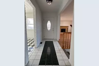 1307 Brightview Drive, East Liverpool, OH 43920 - Photo 9
