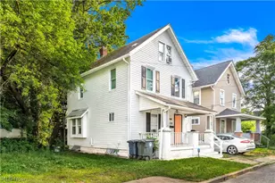 298 Sumner Ct, Akron, OH 44311 - Photo 1