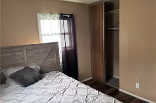 2400 Midway Ave NE, Canton, OH 44705 - Photo 15