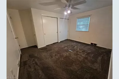 976 N Pasadena Avenue, Elyria, OH 44035 - Photo 13