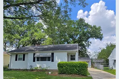 976 N Pasadena Avenue, Elyria, OH 44035 - Photo 3