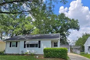 976 N Pasadena Ave, Elyria, OH 44035 - Photo 3