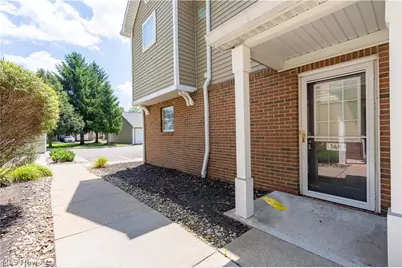 3395 Lenox Village Drive #149, Fairlawn, OH 44333 - Photo 3