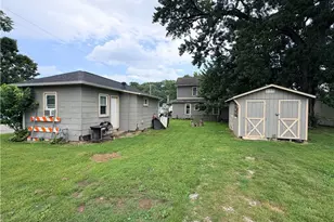 209 S Main St, Killbuck, OH 44637 - Photo 3