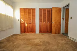 401 W Vine St, Martins Ferry, OH 43935 - Photo 17