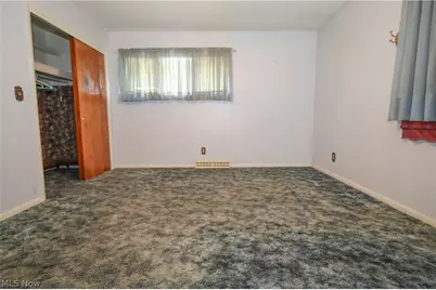 401 W Vine Street, Martins Ferry, OH 43935 - Photo 15