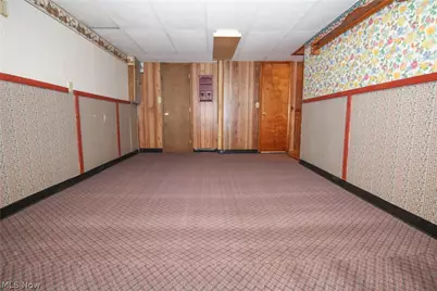 401 W Vine Street, Martins Ferry, OH 43935 - Photo 25