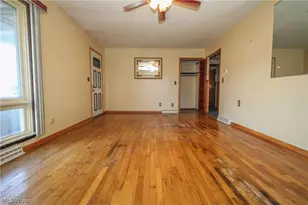401 W Vine St, Martins Ferry, OH 43935 - Photo 13
