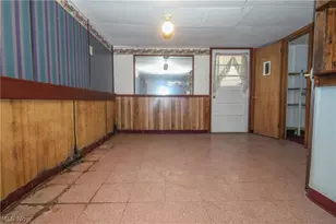 401 W Vine St, Martins Ferry, OH 43935 - Photo 31