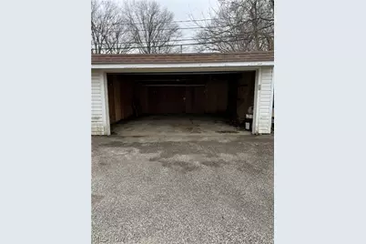 16100 Scottsdale Boulevard, Huber Heights, OH 44120 - Photo 3