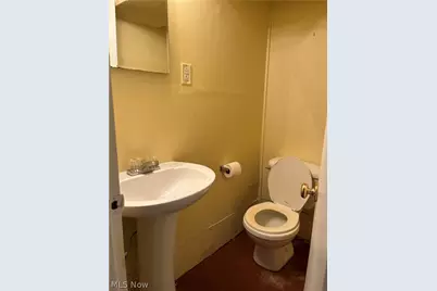 16100 Scottsdale Boulevard, Huber Heights, OH 44120 - Photo 7