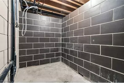 515 S Silver Street, Louisville, OH 44641 - Photo 23