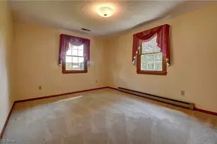 966 College Dr SE, New Philadelphia, OH 44663 - Photo 23