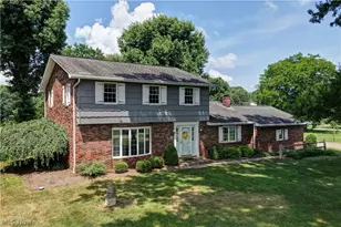 966 College Dr SE, New Philadelphia, OH 44663 - Photo 3