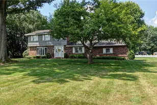 966 College Dr SE, New Philadelphia, OH 44663 - Photo 3