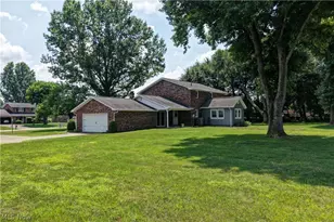 966 College Dr SE, New Philadelphia, OH 44663 - Photo 11